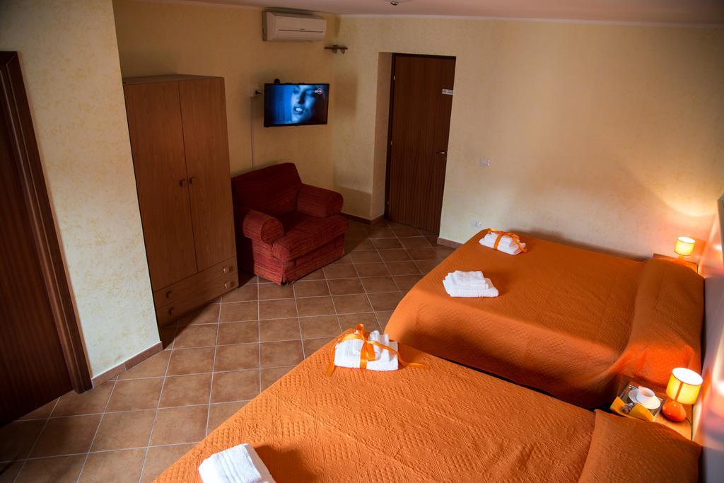 Le Stanze Del Re Hotell Lamezia Terme Rum bild